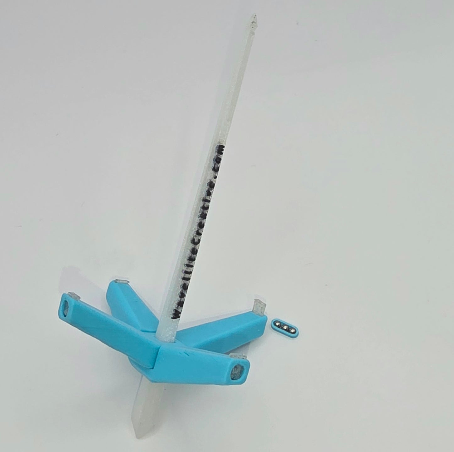 Roaming Wayfinder - Small, Light Blue on Pearl White