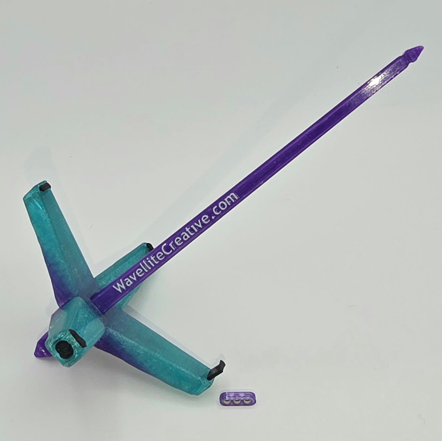 Roaming Wayfinder - Small, teal and purple black and white accents