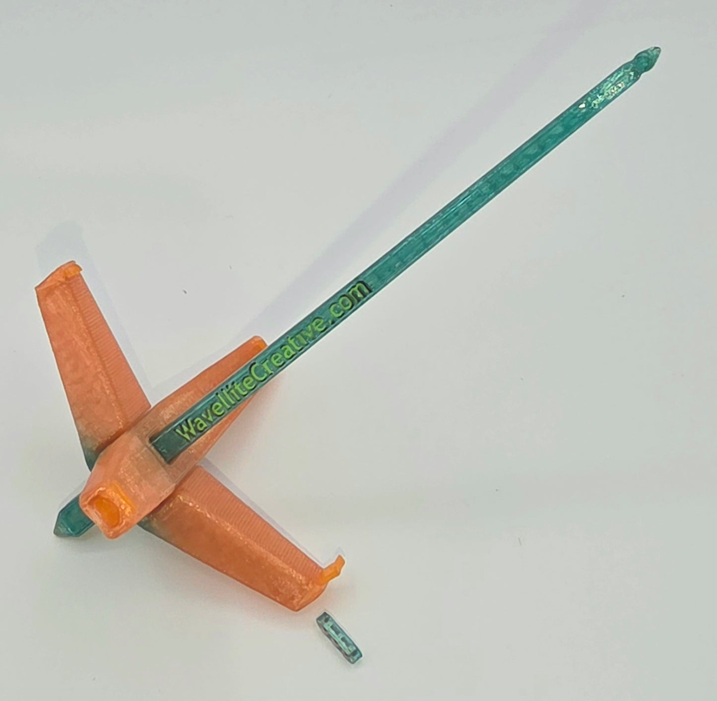 Roaming Wayfinder - Small, orange and teal with green accent