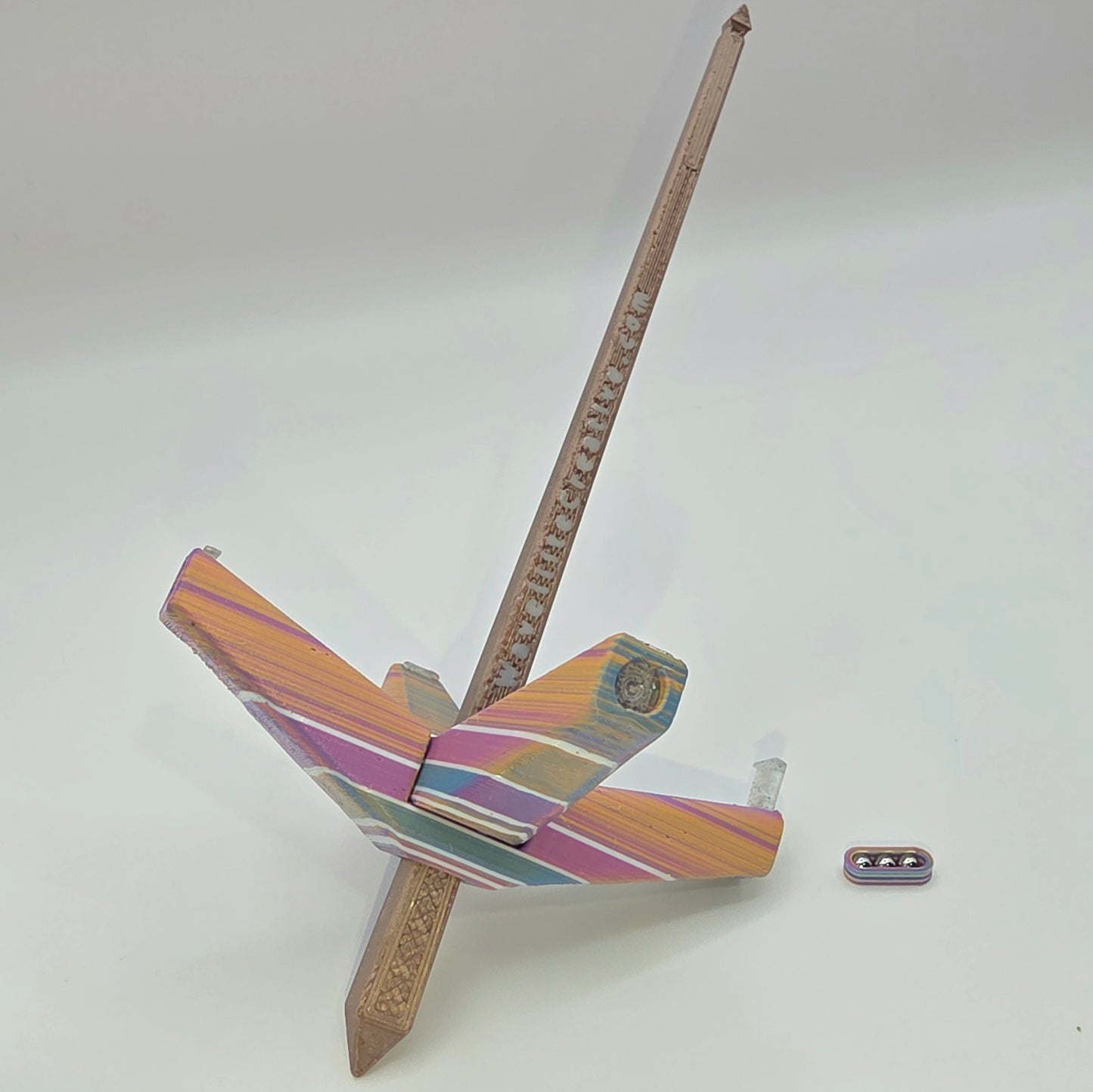 Roaming Wayfinder Med., candy shop stripes