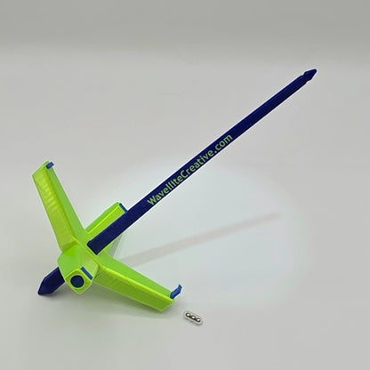 Roaming Wayfinder Lr., bright green and deep blue