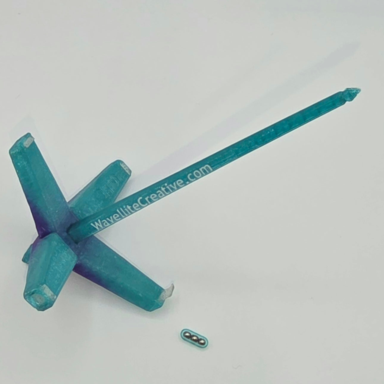 Roaming Wayfinder - Small, teal and purple white accent