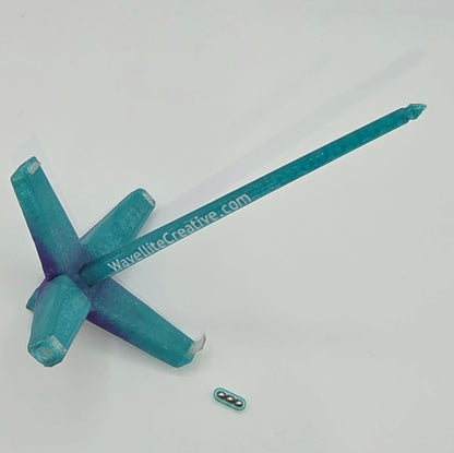 Roaming Wayfinder - Small, teal and purple white accent